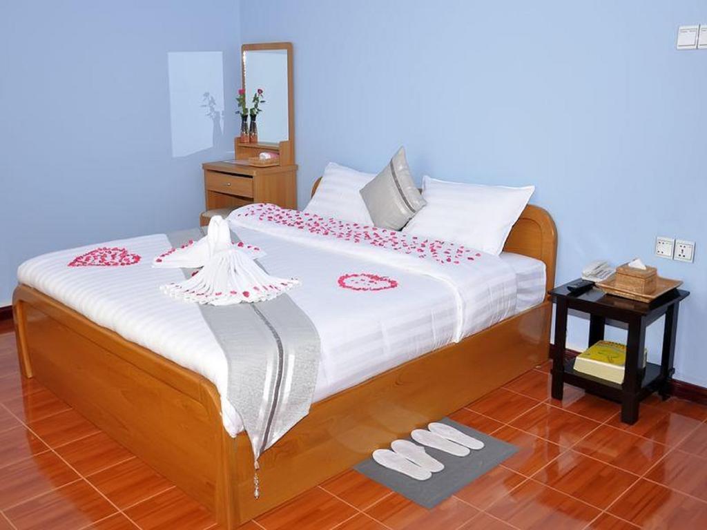 Royal Tulip Hotel Mandalaj Kültér fotó