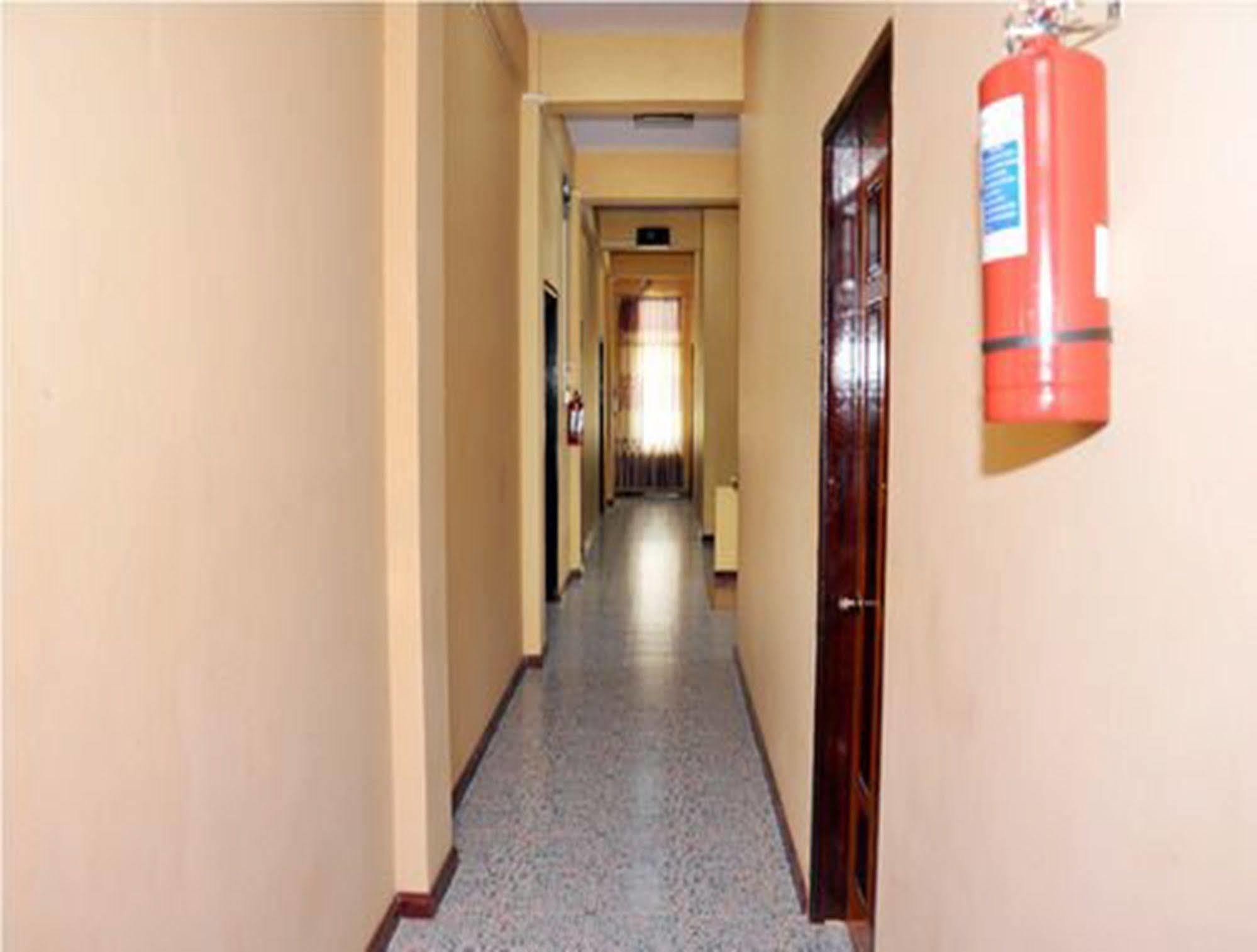 Royal Tulip Hotel Mandalaj Kültér fotó